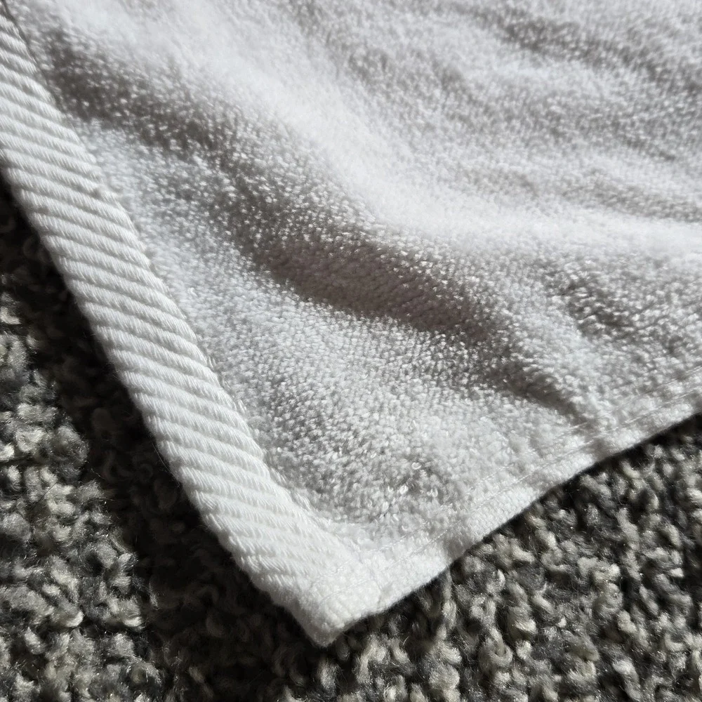 NEW Zyia Active Beach Towel White Velour Terry Cloth 30